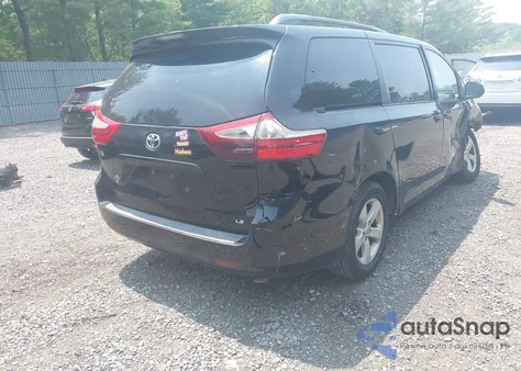 2015 Toyota Sienna Le 7 Passenger/Le 8 Passenger из США, поврежденный, VIN 5TDKK3DC8FS587644